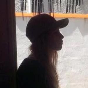 Meet your Posher, Alexia